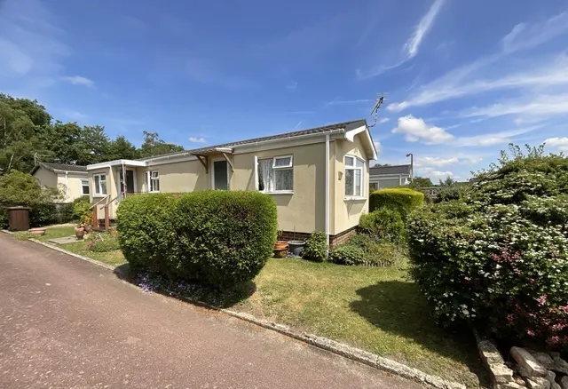 Durford Road, Petersfield, GU31, photo 1