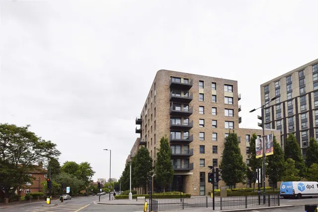 Engineers Way, Wembley, HA9, photo 2