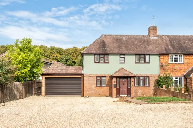 Dunsford Crescent, Basingstoke, RG23, photo 1