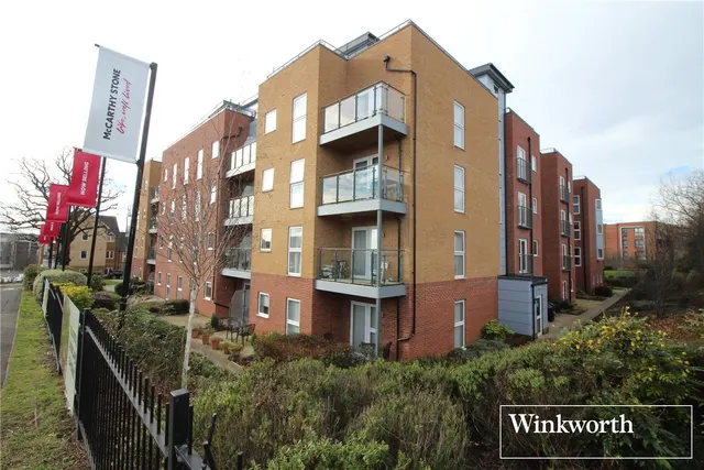 Studio Way, Borehamwood, WD6, photo 1