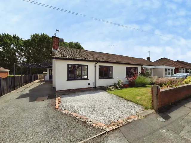 Lee Lane, Heanor, DE75, photo 1