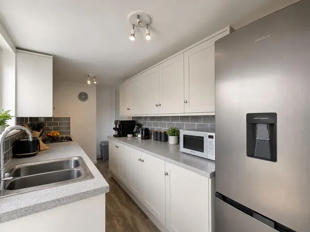 Photo 3 — Ewart Street, Scarborough YO12 4EP