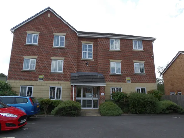 Granville House, BB2, photo 2