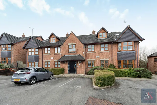 Broad Lane Burnedge, Rochdale OL16 4AH, photo 1