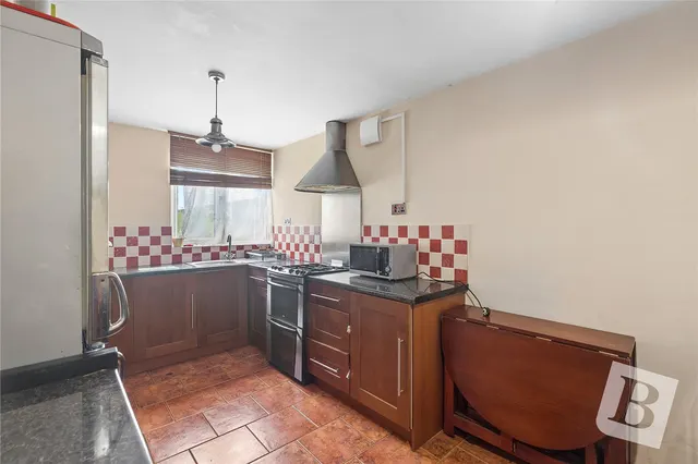 Photo 2 — Lucerne Way, Harold Hill, RM3