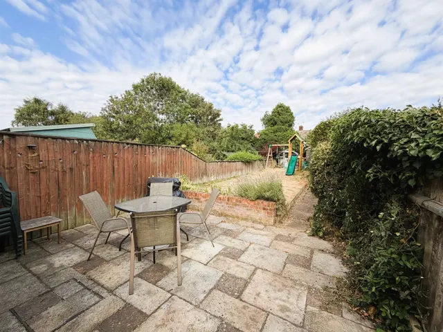 Photo 3 — Faraday Road, Ipswich, Suffolk, IP4 1PU