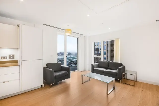 Santina Apartments, 45 Cherry Orchard Road, Morello, Croydon, CR0, photo 1