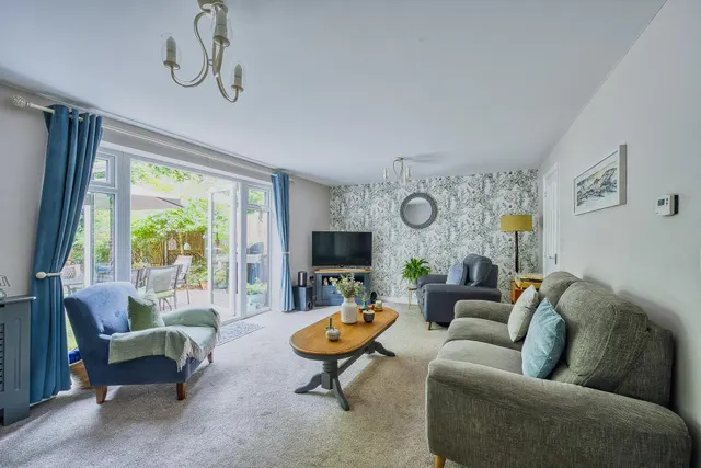 Palisade Close, Newport, TF10, photo 3