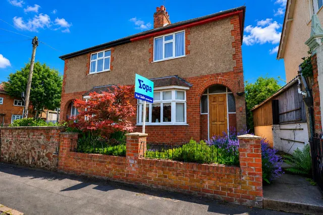 Barrow Road, Quorn, LE12, photo 1