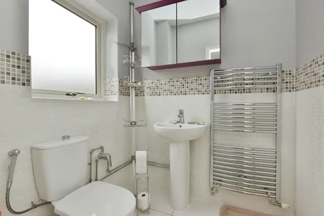 Southwold Crescent, Broughton, MK10, photo 2