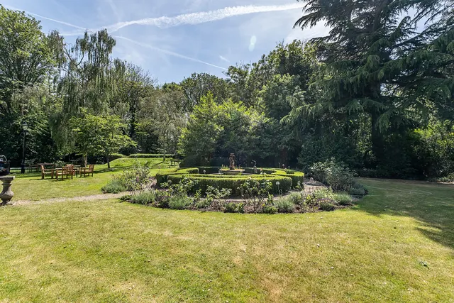Wildcroft Road, London, SW15, photo 2