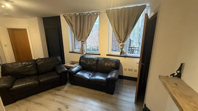 Horrocks Lane, Warrington, WA1, photo 3