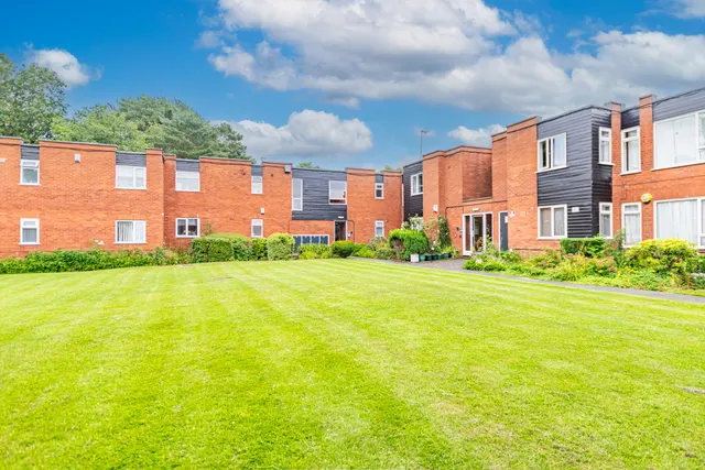 King Drive, Leeds, LS17, photo 1