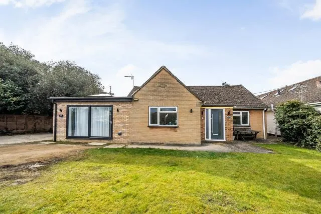 Oxford Road, Kidlington, OX5, photo 1
