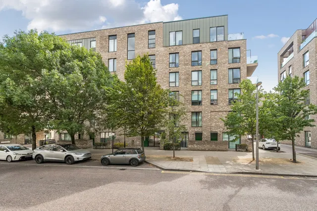 West Parkside, SE10, photo 1