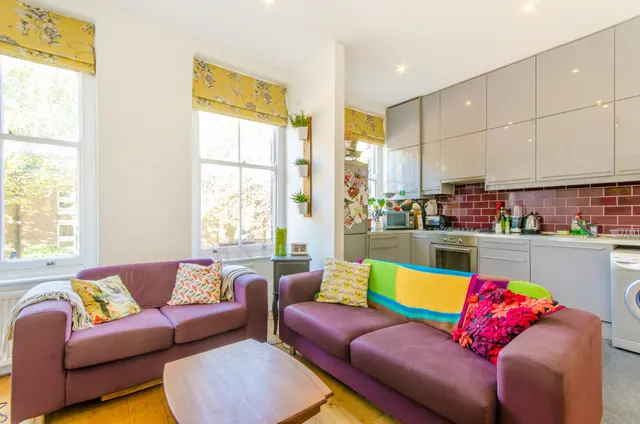 Flat A, 231 Blackstock Road, London, photo 1