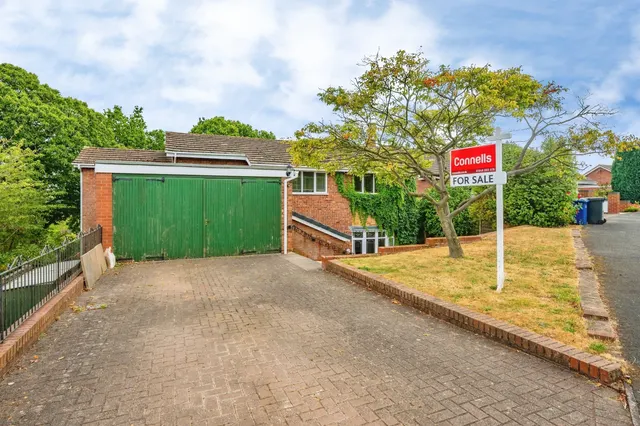 The Grange, Upper Longdon, WS15, photo 2