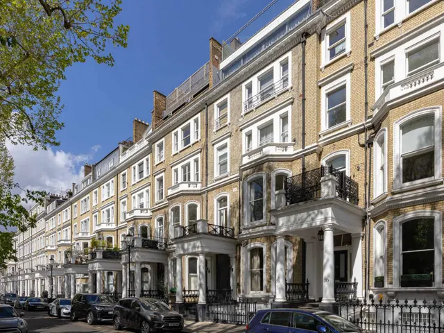 Lexham Gardens, London, W8, photo 2