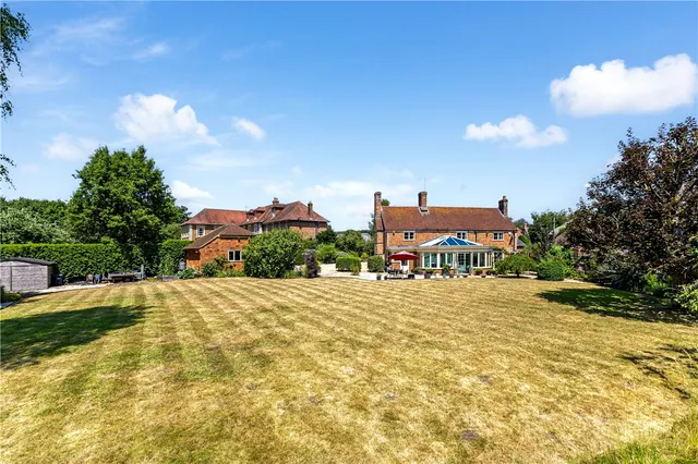 Mill Lane, Ramsbury, SN8, photo 2
