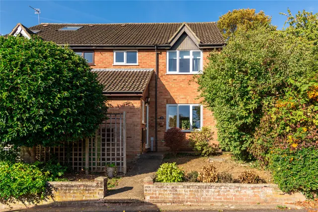 Spinney Hill Road, Olney, MK46, photo 1