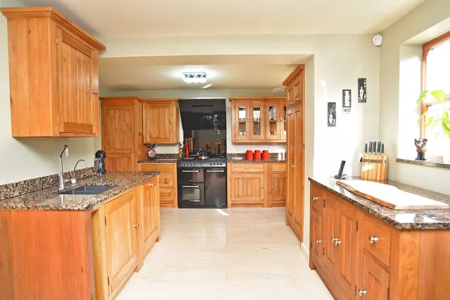 Highburn Otley Road, Killinghall, HG3, photo 3