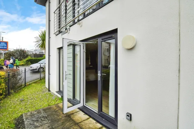 Sandy Hill, St. Austell, PL25, photo 3