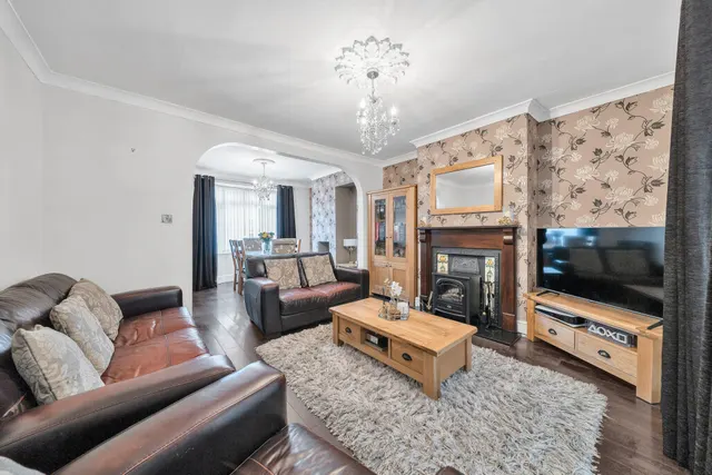 Photo 3 — Randlesdown Road, Bellingham, SE6 3SR