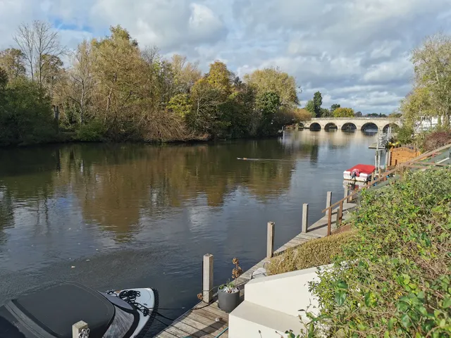 Photo 3 — Riverside, Maidenhead, Berkshire