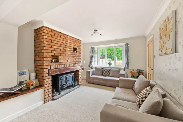 Buckland Wharf, Buckland, HP22, photo 2