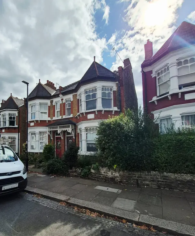 Osborne Road, London, N13, photo 1