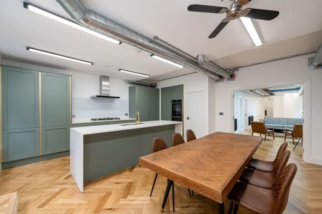 Hatton Garden, London, EC1N, photo 1