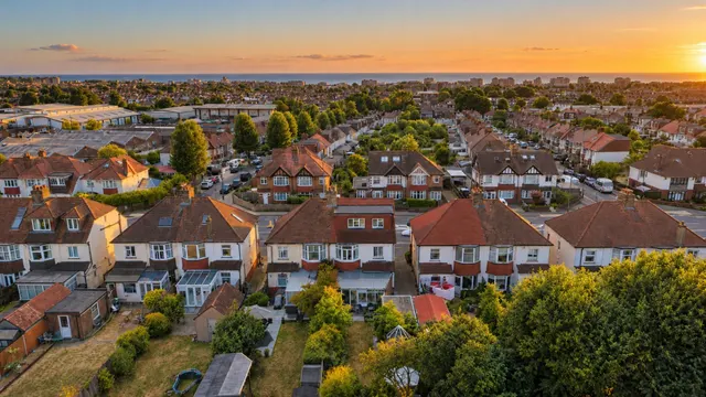 Old Shoreham Road, Hove, BN3, photo 3