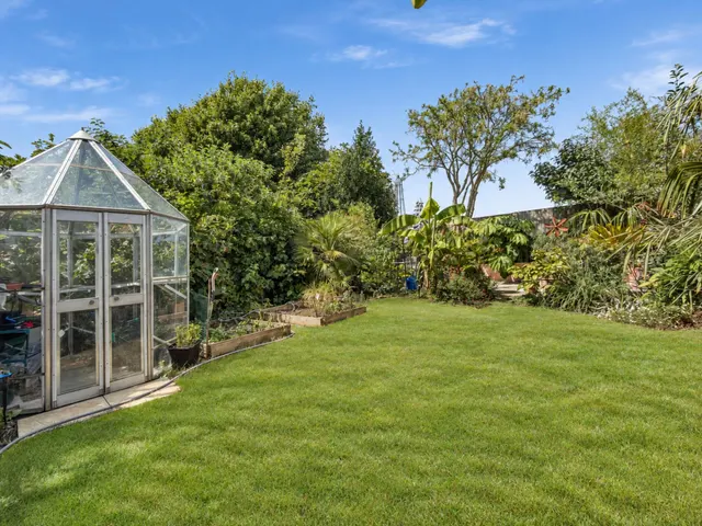 Old Shoreham Road, Hove, BN3, photo 2