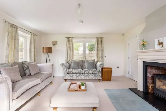 Photo 3 — Village Road, Dunham On The Hill, Frodsham, WA6 0NN