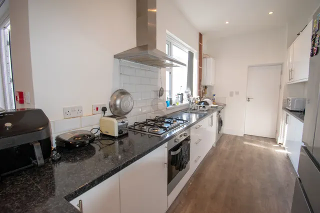 New Park Road, Leicester, LE2, photo 3