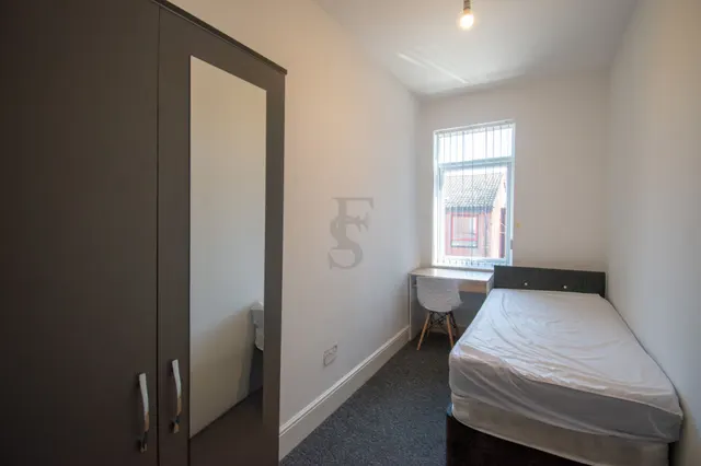 New Park Road, Leicester, LE2, photo 1