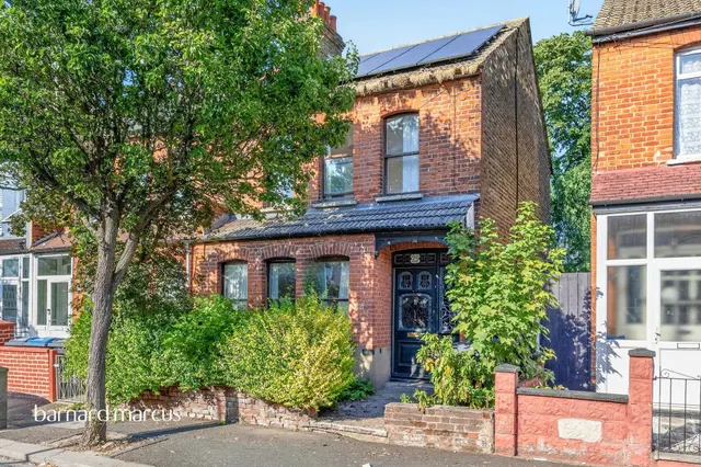 Maplethorpe Road, Thornton Heath, photo 1