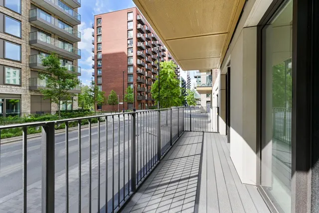 John Cabot House, Royal Wharf, E16, photo 3