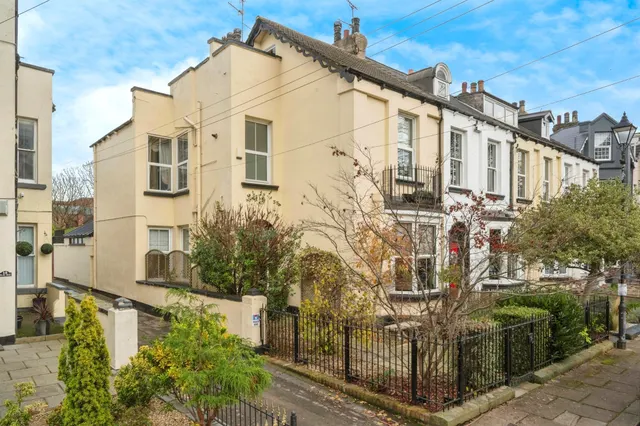 Regent Square, Town, DN1, photo 1