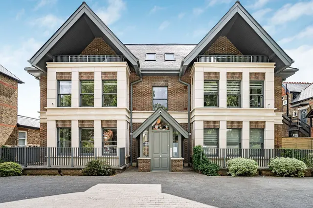 Carlton Road, London, W5 2AW, photo 1