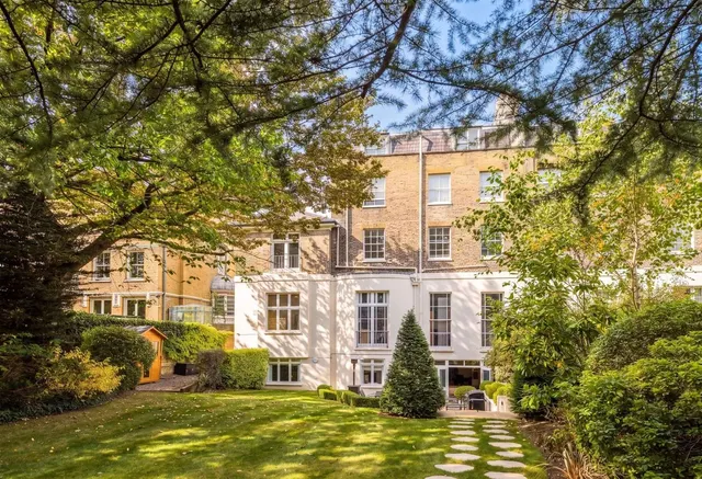 Hamilton Terrace, St John's Wood, NW8, photo 2