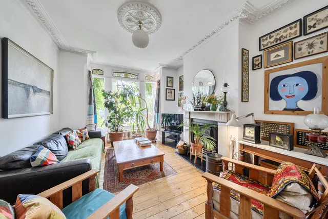 Photo 2 — Inderwick Road, Crouch End, London, N8