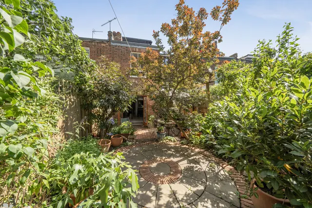 Photo 3 — Inderwick Road, Crouch End, London, N8