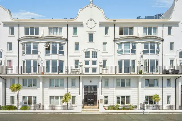 Grand Parade, Plymouth, PL1, photo 1