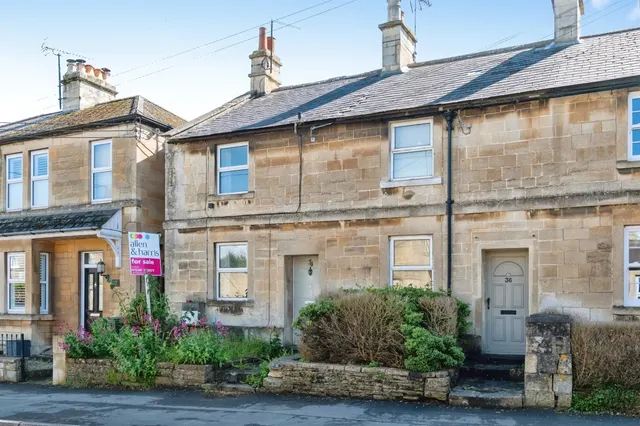 Pickwick Road, Corsham, photo 1