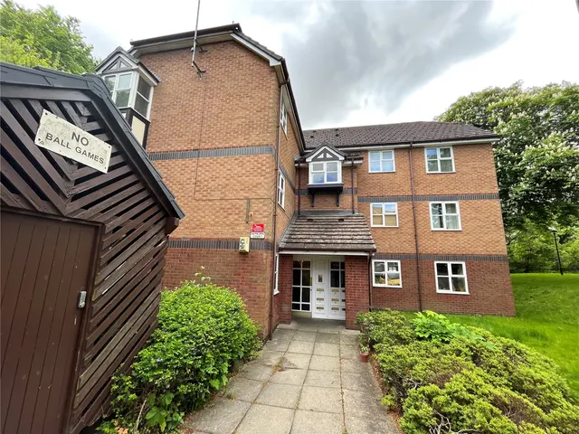 Monroe Close, Salford, Greater Manchester, M6 8GH, photo 1