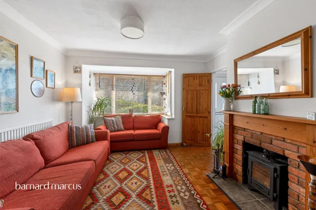 Claygate Road, Dorking, RH4, photo 3