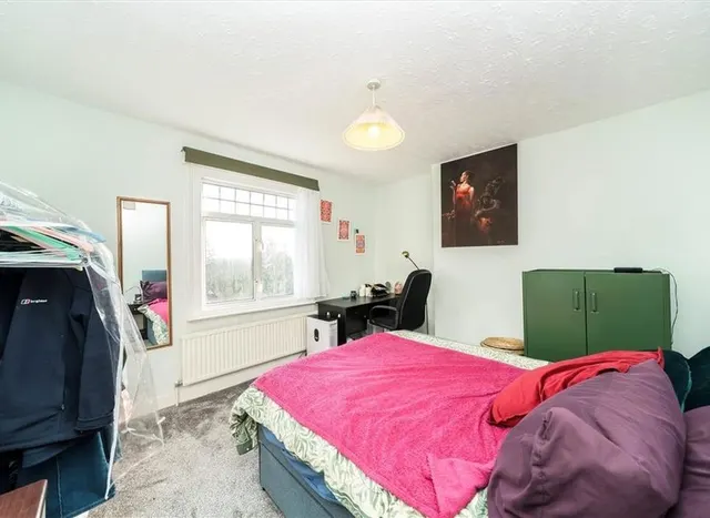 Photo 3 — Tyrwhitt Road, Brockley, SE4