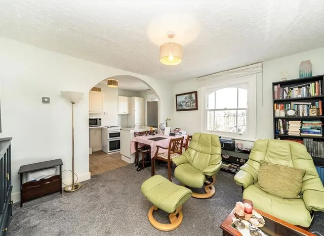 Photo 2 — Tyrwhitt Road, Brockley, SE4
