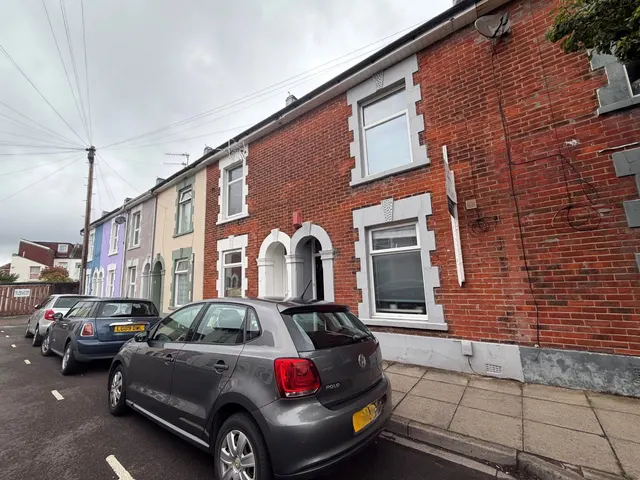 Cleveland Road, Southsea, PO5, photo 1
